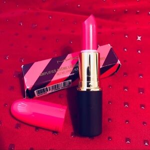 MAC Nutcracker LE Lipstick